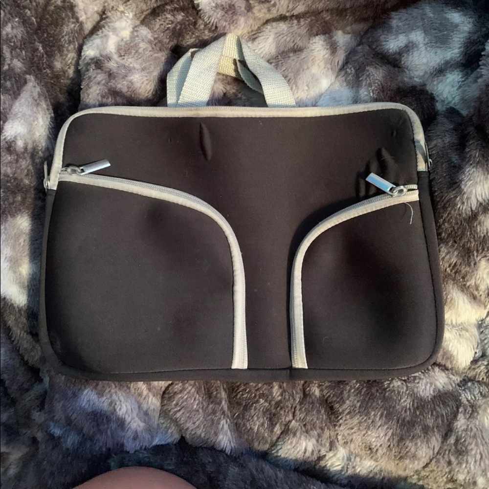 chromebook pouch